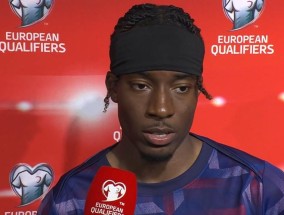 天博综合体育-火箭队对阵迈阿密热火队比赛精彩回放分析